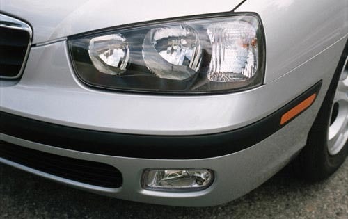 2001 Hyundai Elantra exterior EDETAIL
