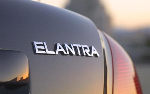 2003 Hyundai Elantra exterior FQ