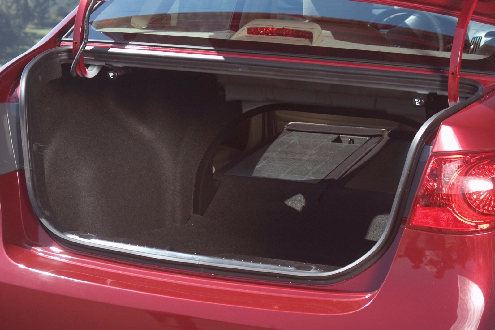 2007 Hyundai Elantra interior CARGO
