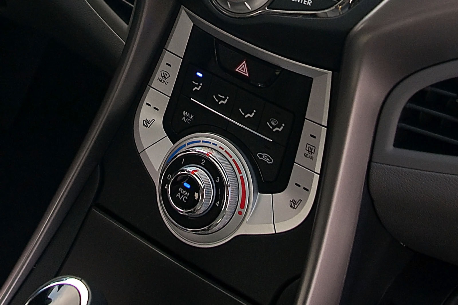 2012 Hyundai Elantra Touring interior CC