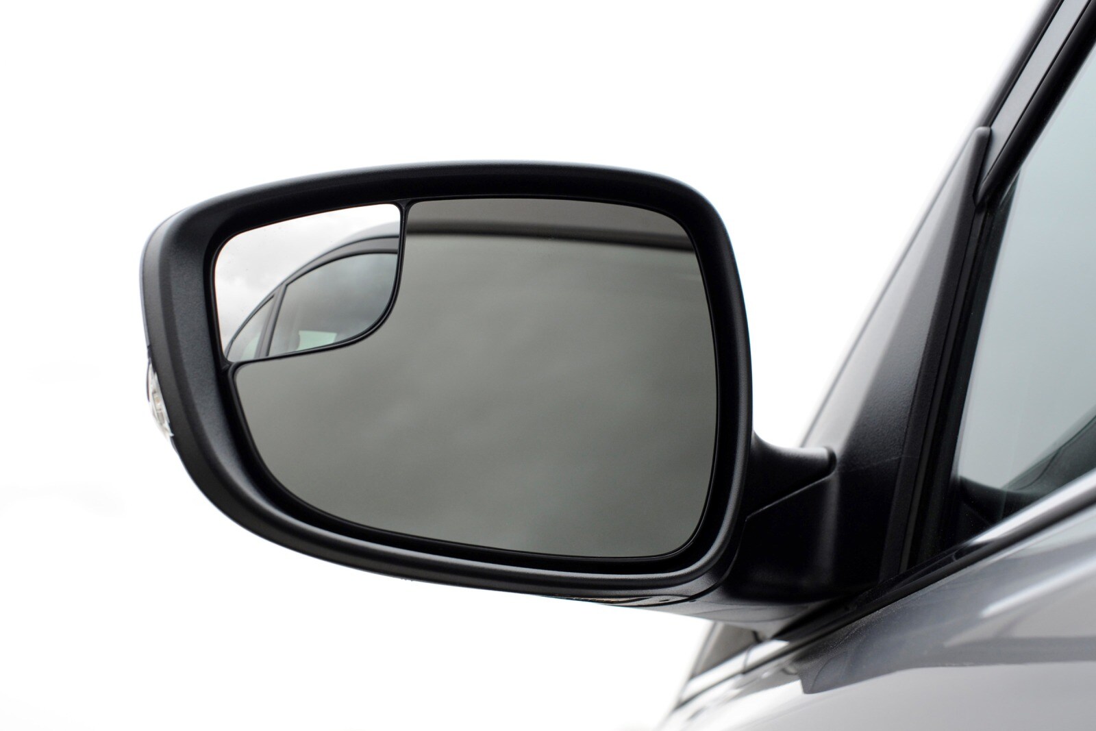 2014 Hyundai Elantra exterior EXM