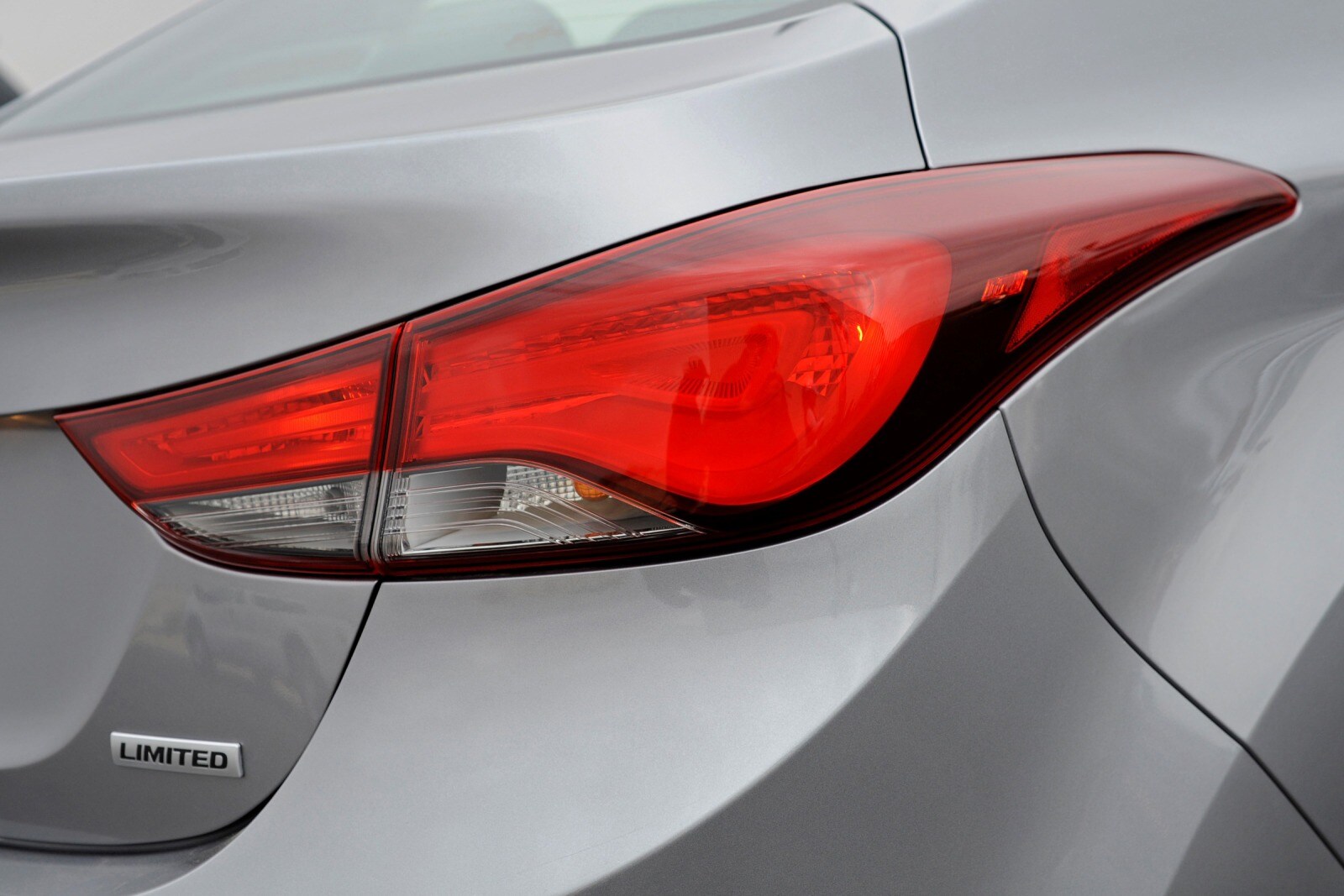 2014 Hyundai Elantra exterior RBDG