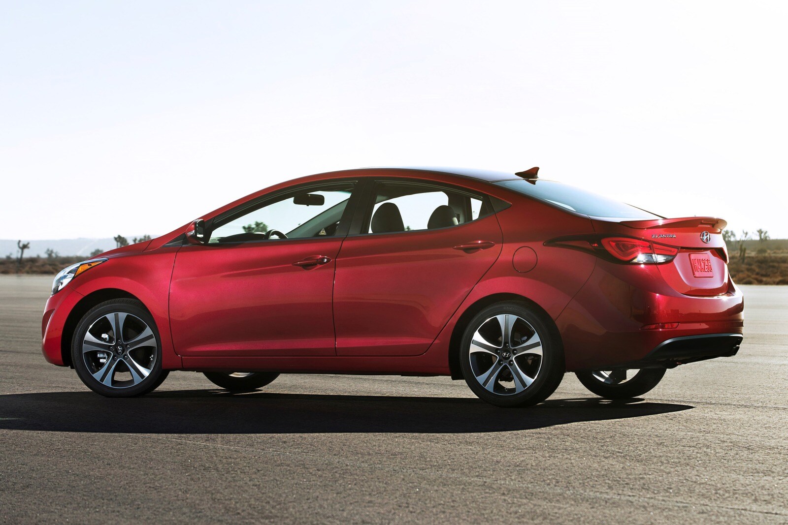 2014 Hyundai Elantra exterior EXM