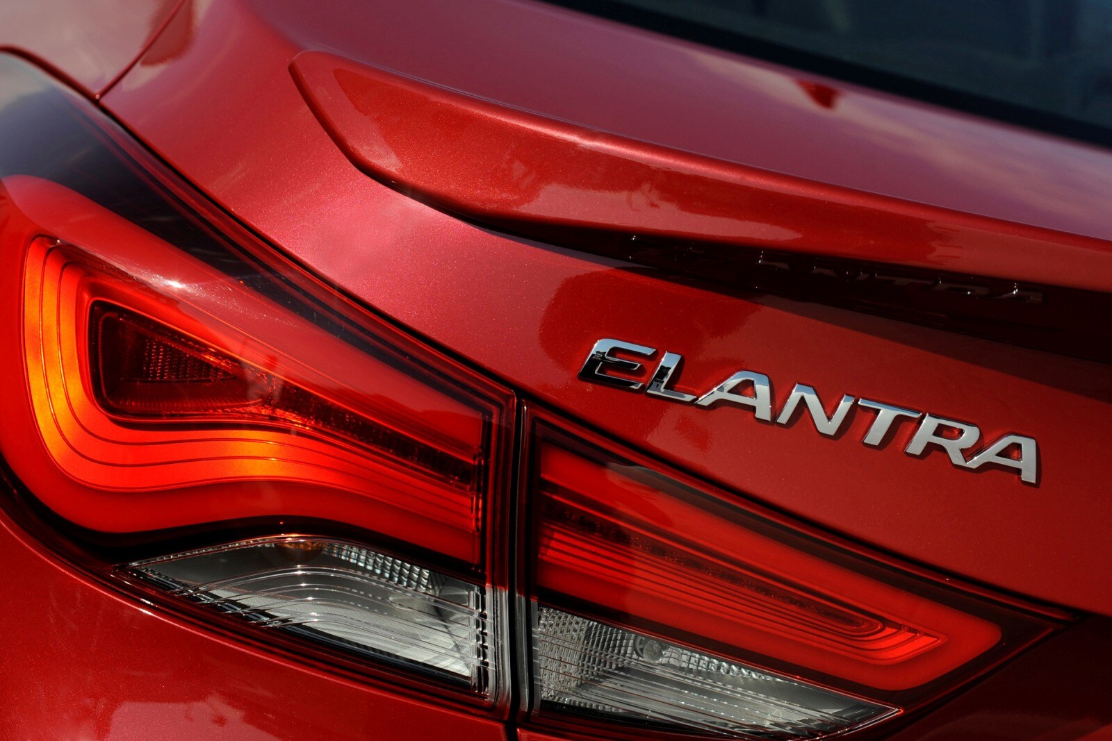 2014 Hyundai Elantra exterior RBDG