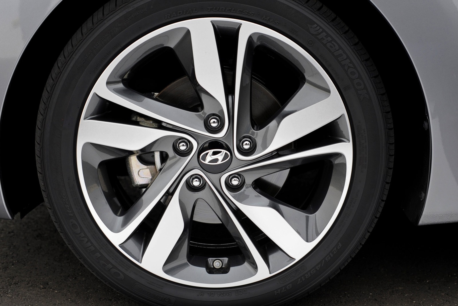 2015 Hyundai Elantra exterior W