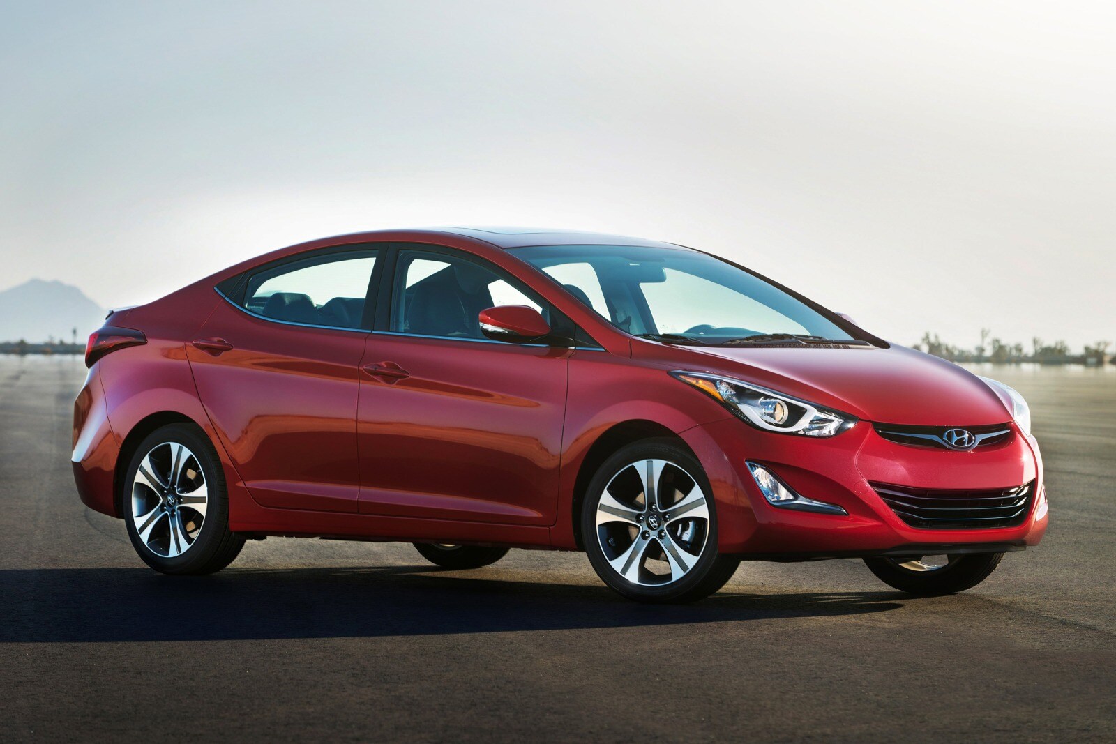 2015 Hyundai Elantra exterior FQ