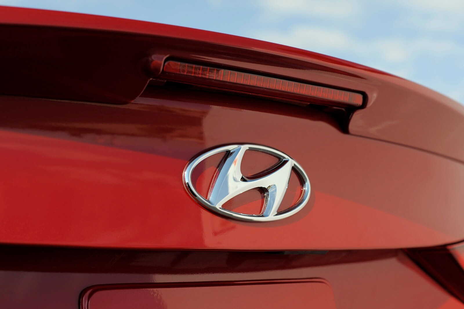 2015 Hyundai Elantra exterior RBDG