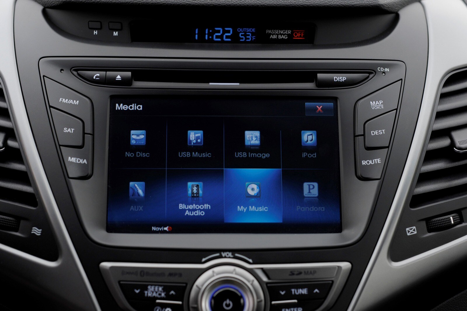 2016 Hyundai Elantra GT interior CC