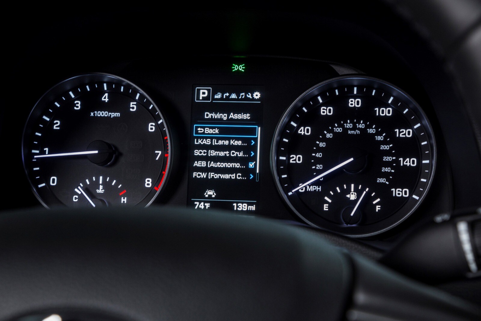 2018 Hyundai Elantra interior G
