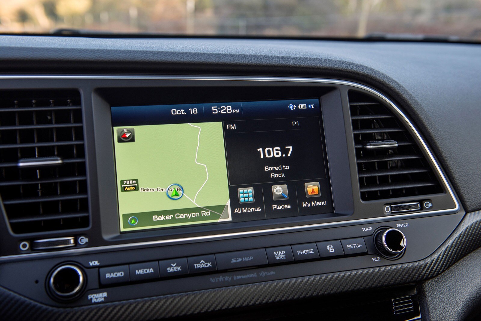 2018 Hyundai Elantra interior NAVSYS