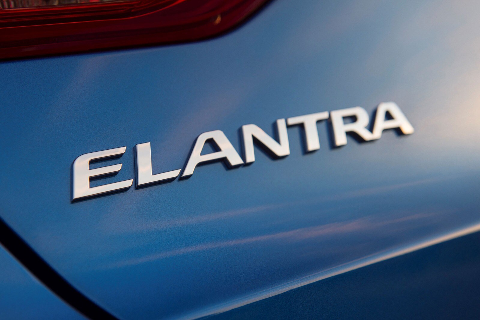 2018 Hyundai Elantra exterior RBDG