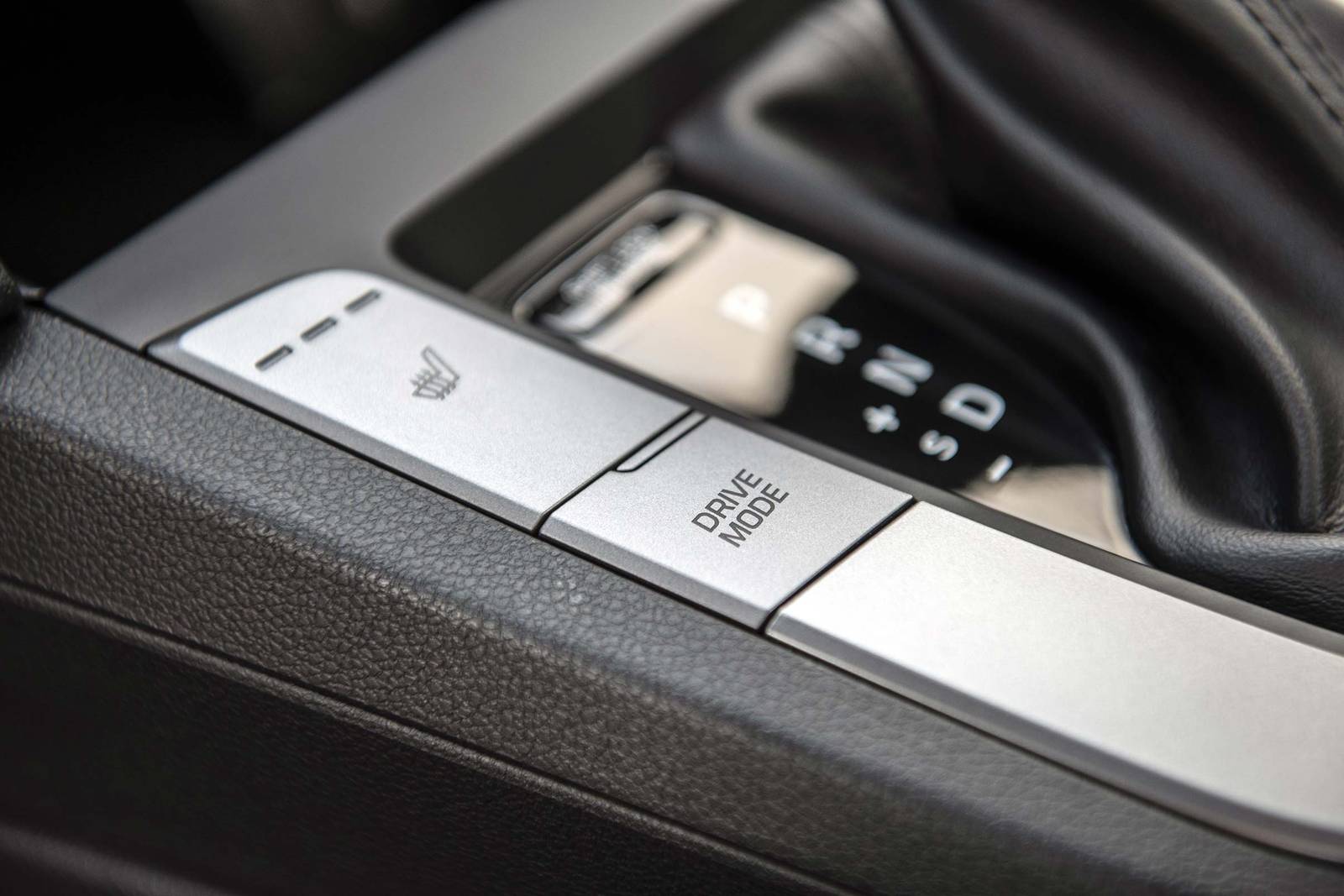 2019 Hyundai Elantra interior DETAIL