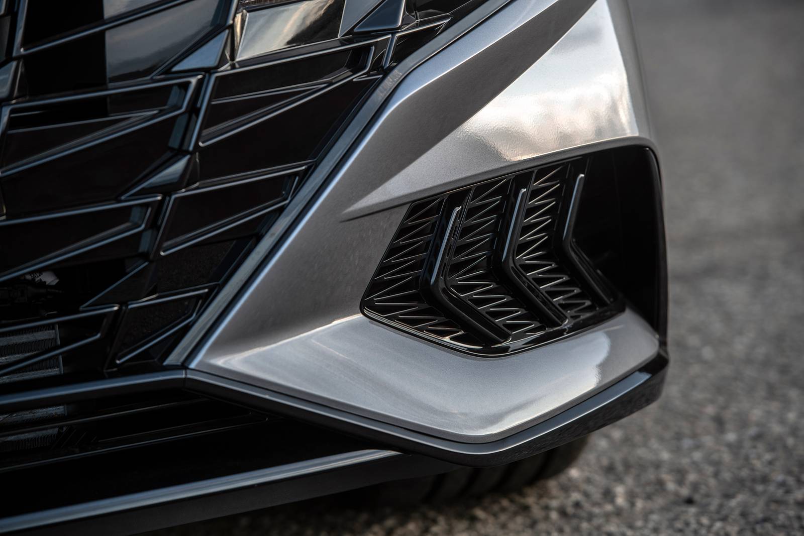 2021 Hyundai Elantra exterior EDETAIL