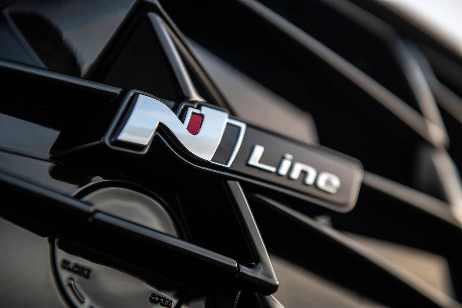 2021 Hyundai Elantra exterior FBDG