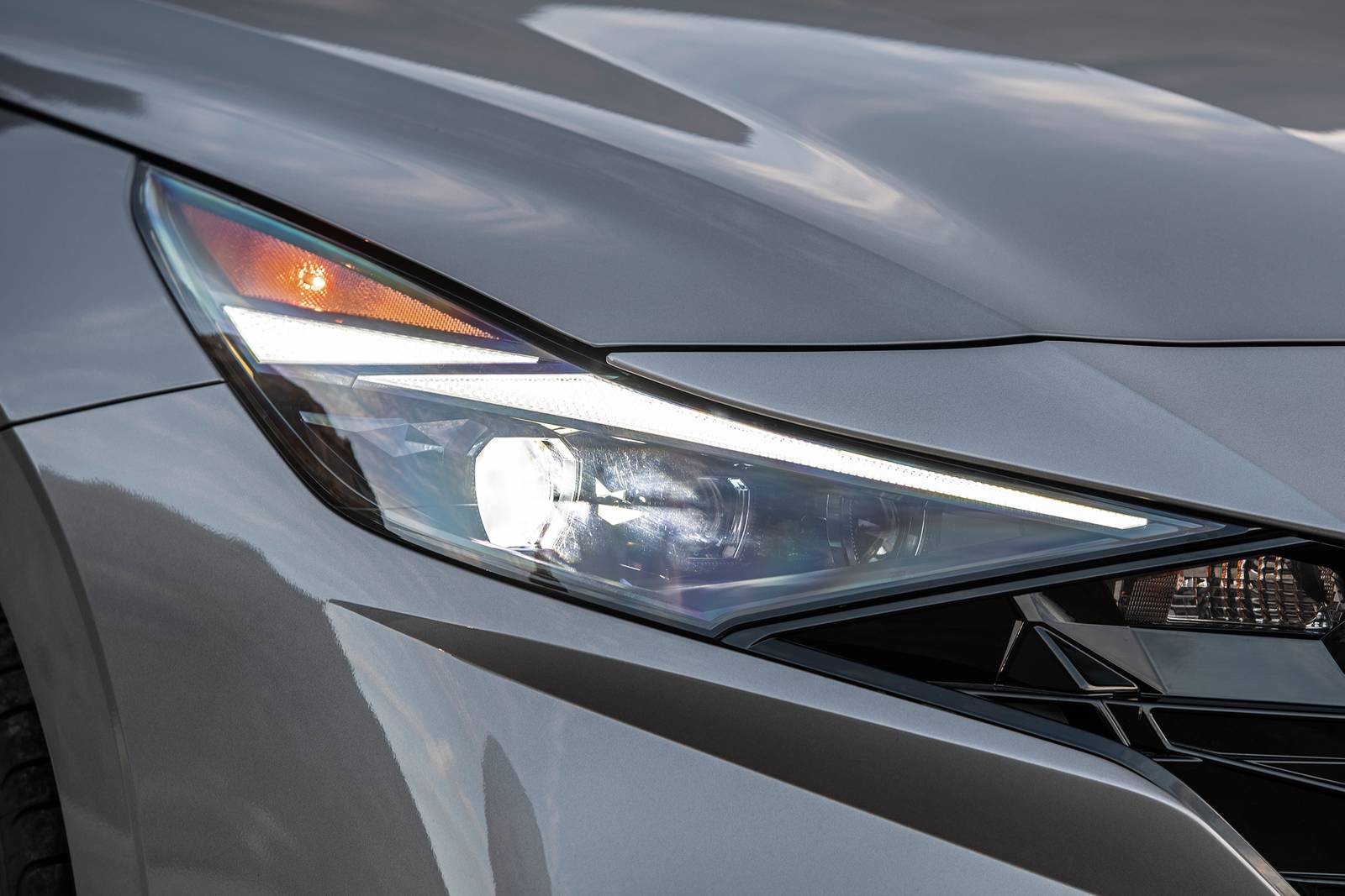 2021 Hyundai Elantra exterior EDETAIL