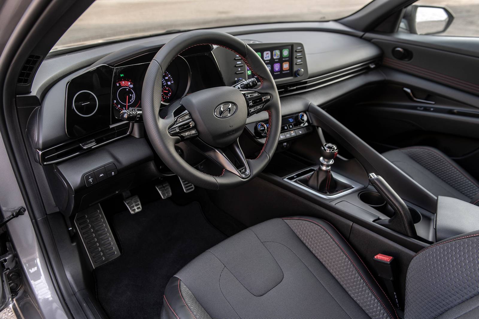 2021 Hyundai Elantra interior SWD