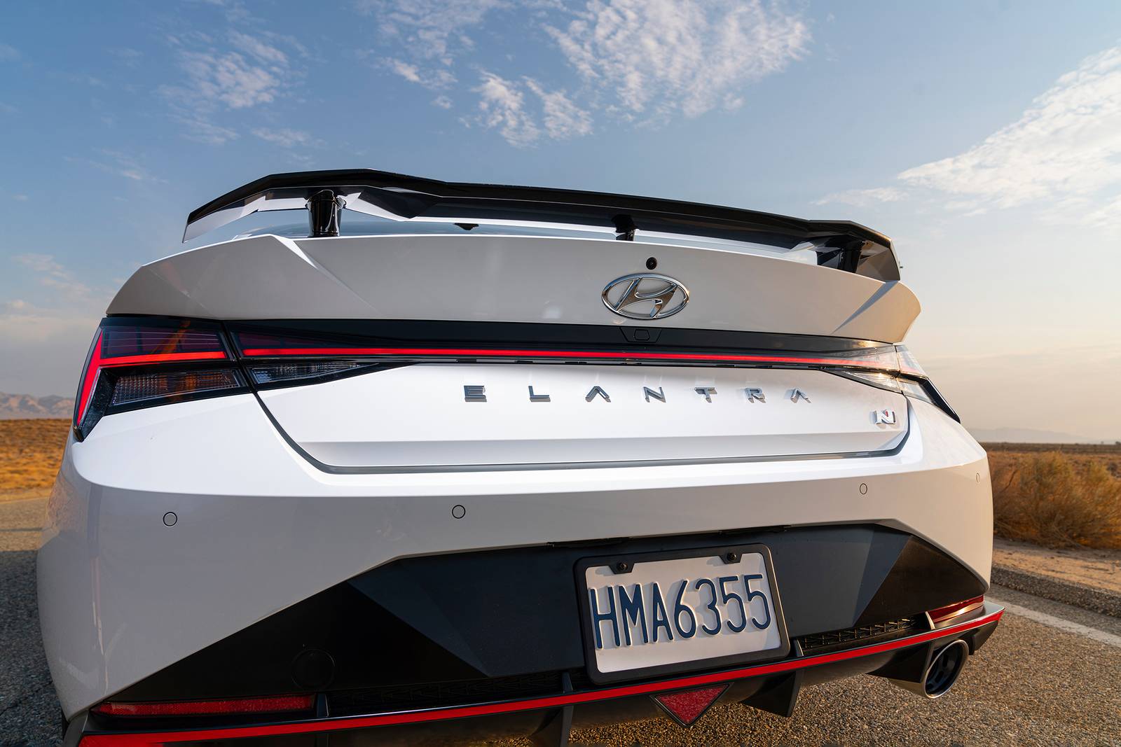 2022 Hyundai Elantra exterior RBDG