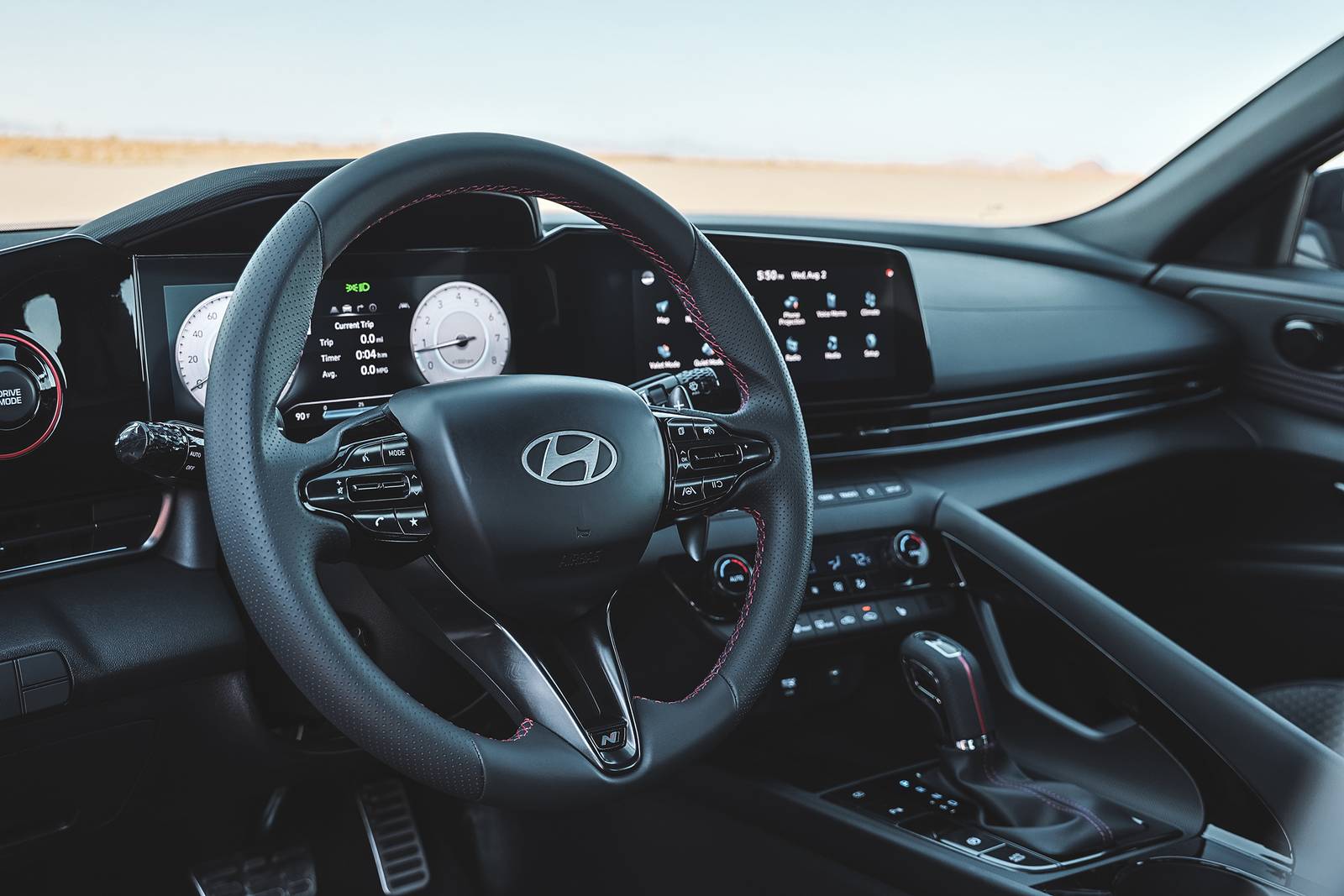 2025 Hyundai Elantra interior SWD
