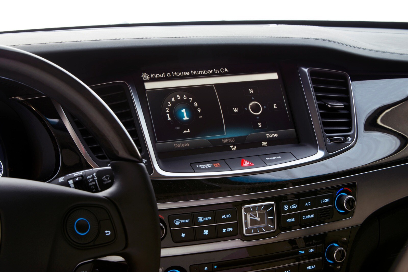 2015 Hyundai Equus interior CC