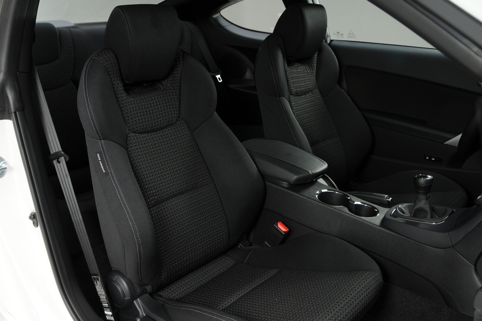 2010 Hyundai Genesis interior I