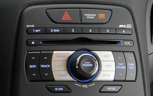2011 Hyundai Genesis interior CC