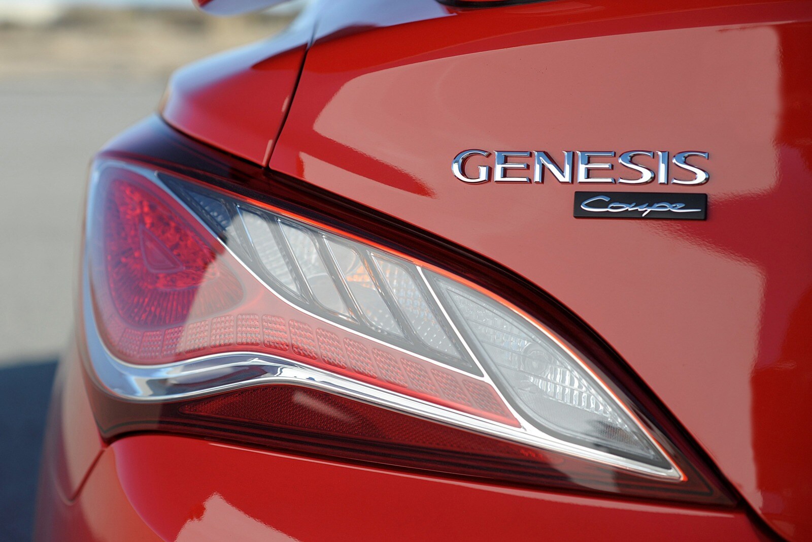 2015 Hyundai Genesis exterior RBDG