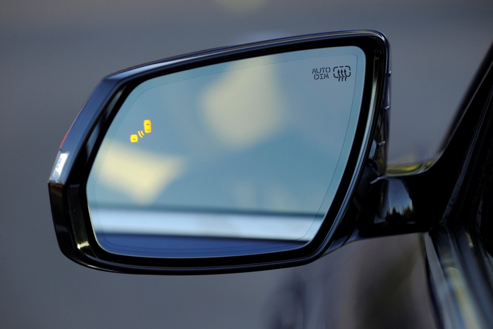 2015 Hyundai Genesis exterior EXM