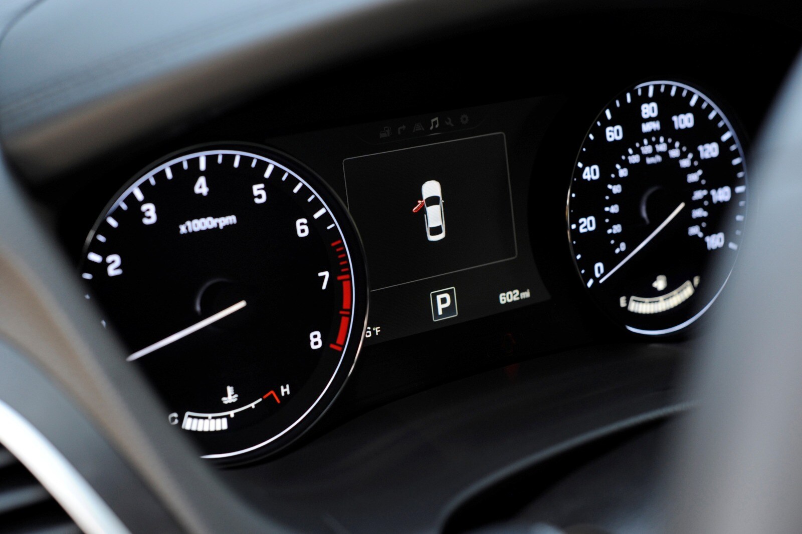 2015 Hyundai Genesis interior G