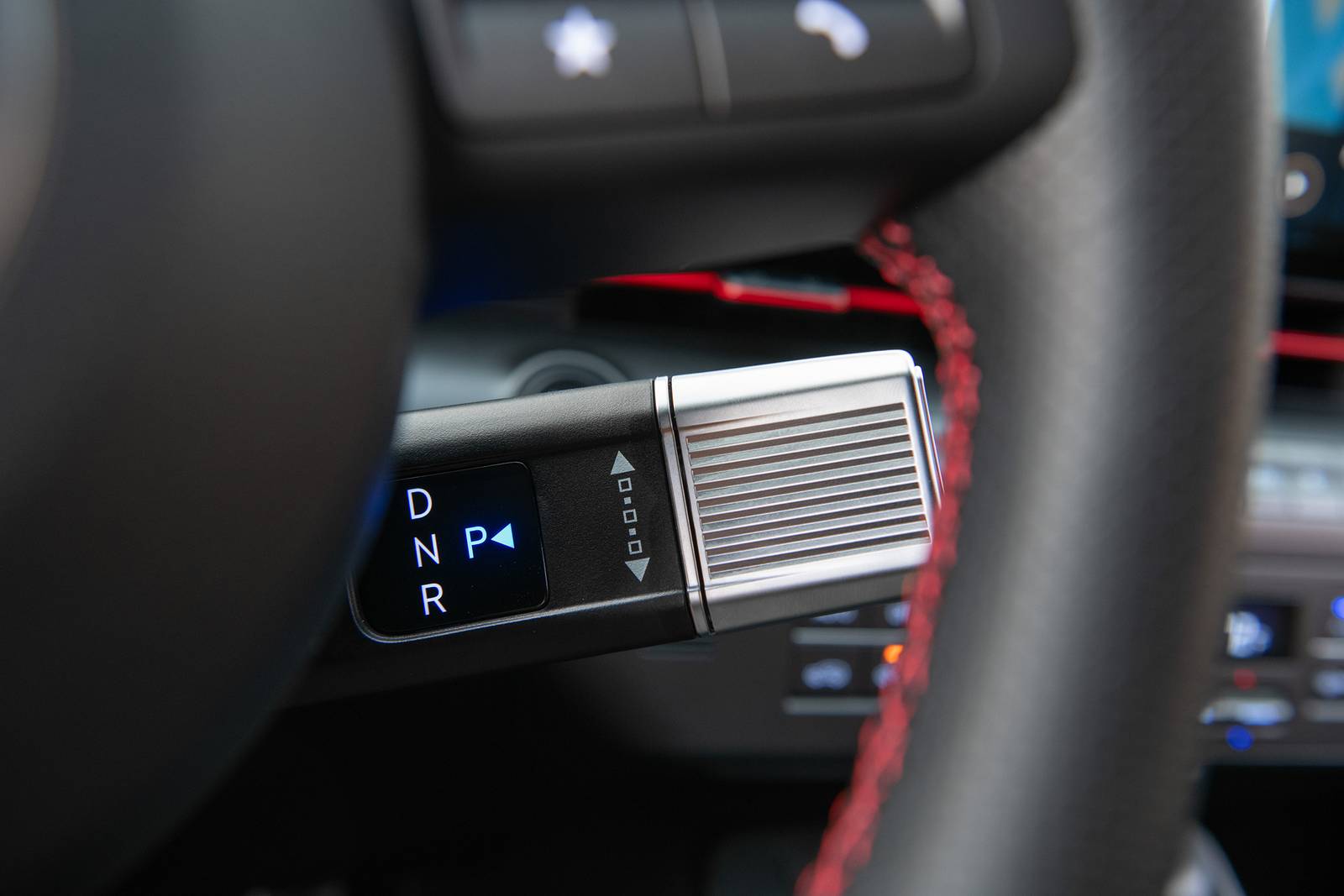 2025 Hyundai Kona interior SHF
