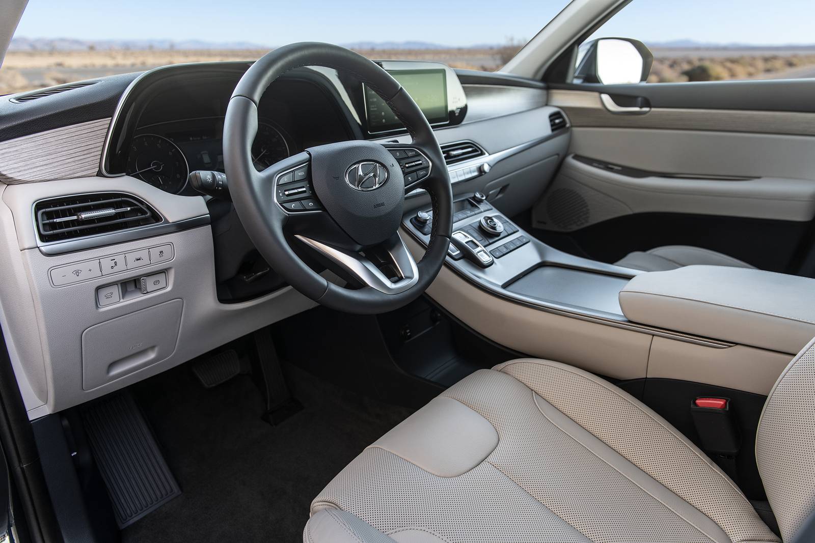 2021 Hyundai Palisade interior SWD