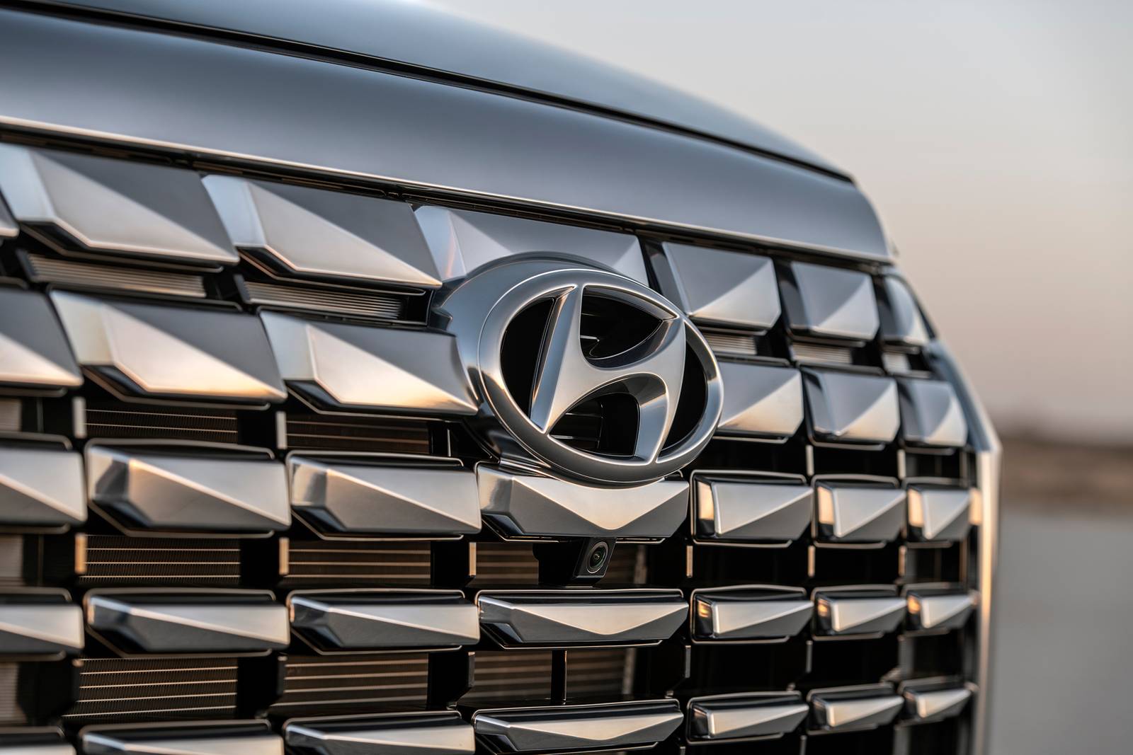 2023 Hyundai Palisade — OEM photo 3