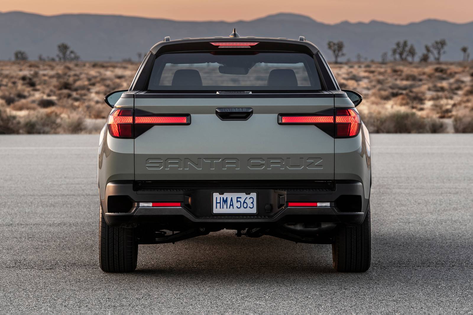 2023 Hyundai Santa Cruz — OEM photo 4