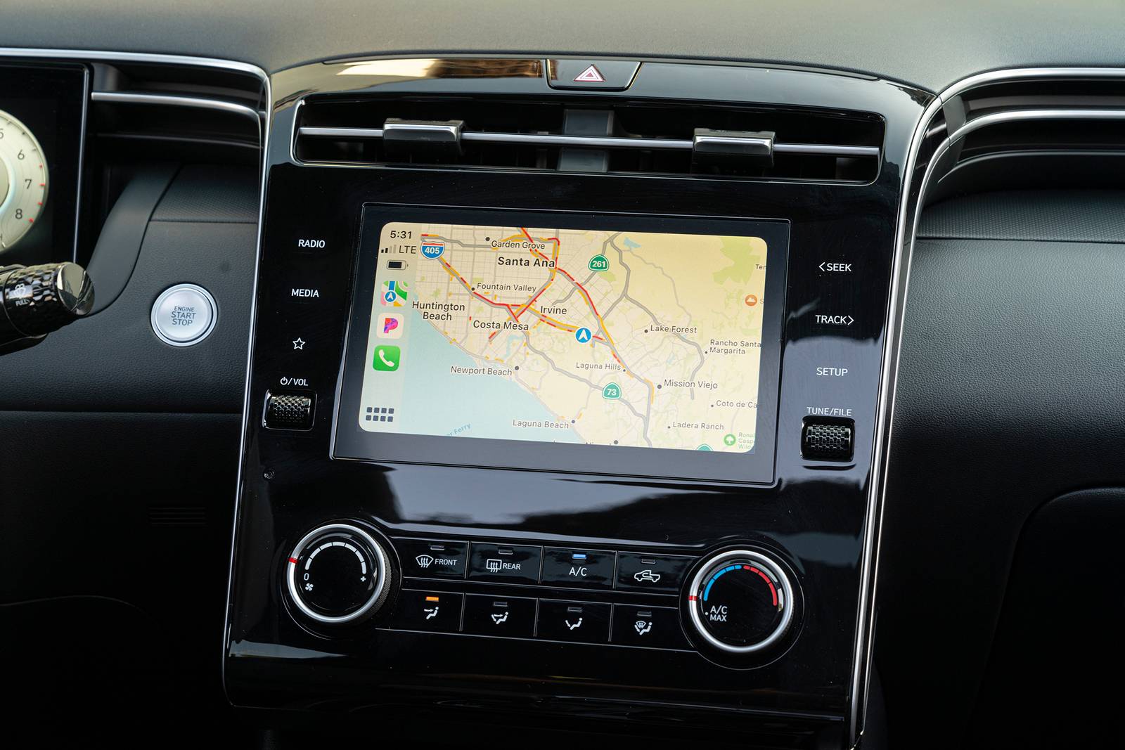 2023 Hyundai Santa Cruz interior CC