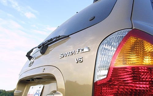 2001 Hyundai Santa Fe exterior FBDG