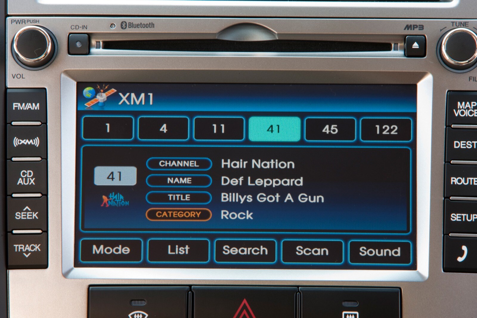 2010 Hyundai Santa Fe interior CC