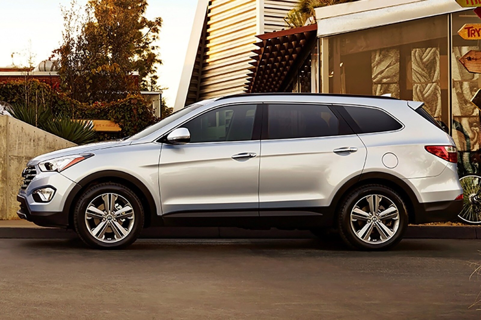 2016 Hyundai Santa Fe Limited 4dr SUV Exterior. Ultimate Package Shown.