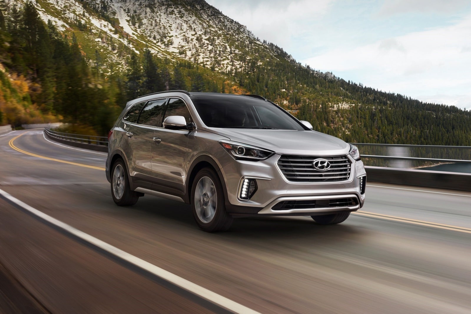 2018 Hyundai Santa Fe Limited Ultimate 4dr SUV Exterior Shown