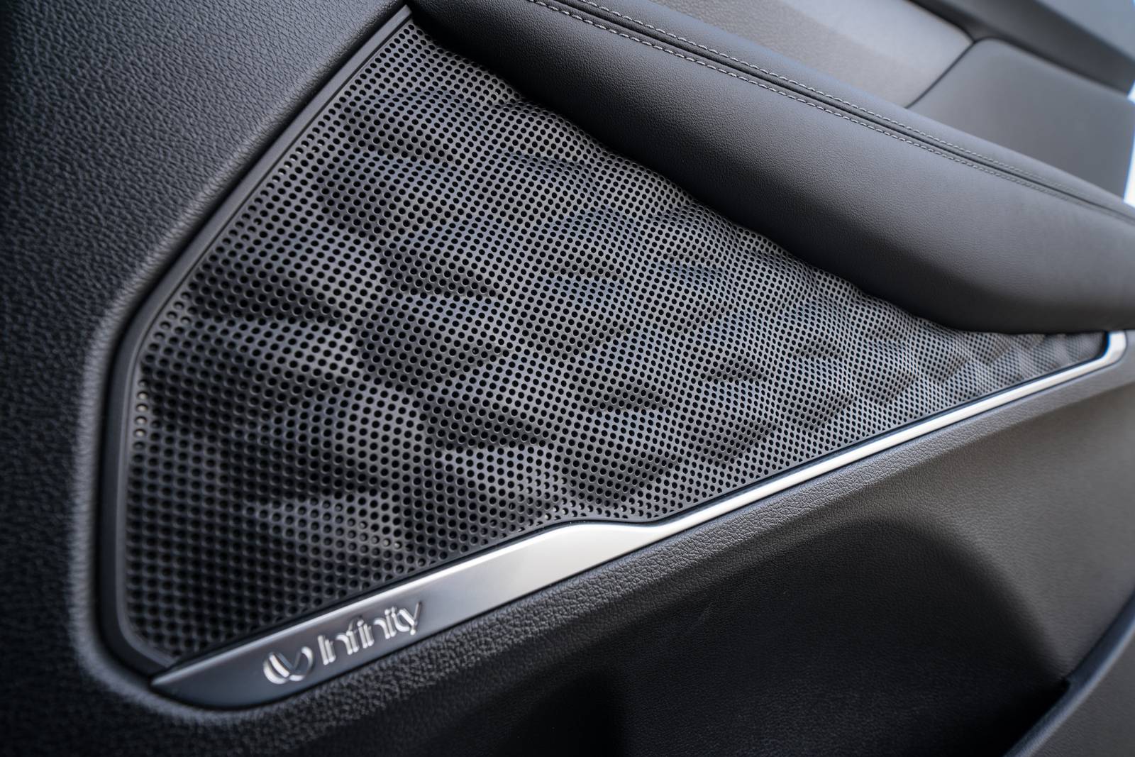 2019 Hyundai Santa Fe interior DETAIL