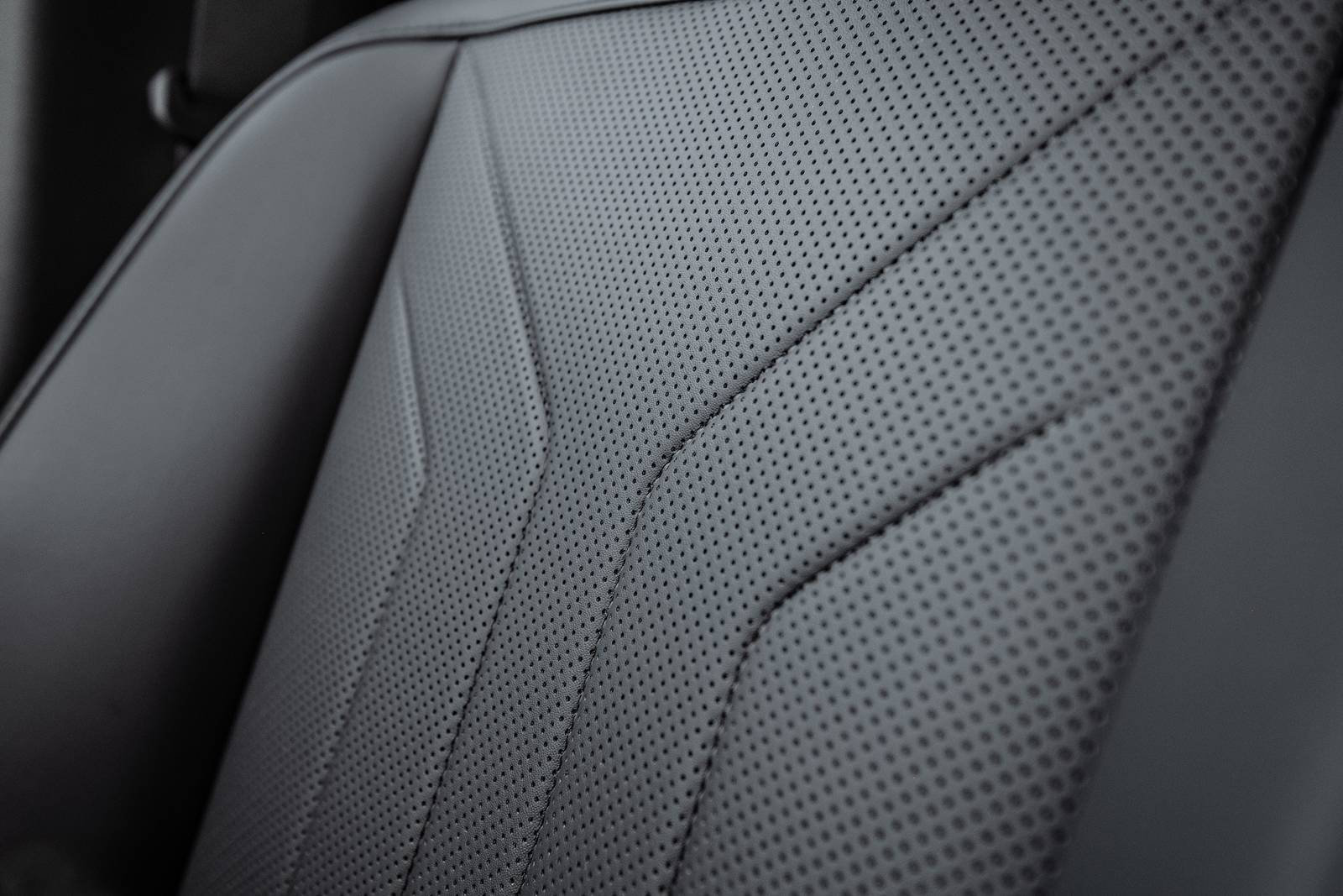 2024 Hyundai Santa Fe interior DETAIL