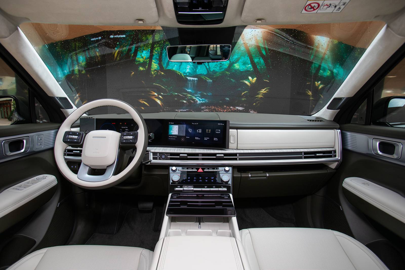 2025 Hyundai Santa Fe interior D