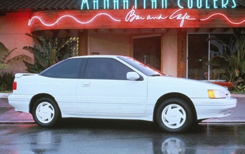 1992 Hyundai Scoupe 2 Dr LS Coupe