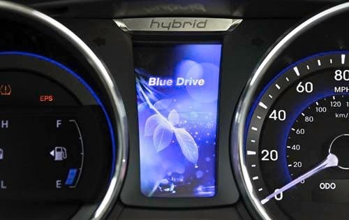 2011 Hyundai Sonata Hybrid interior G