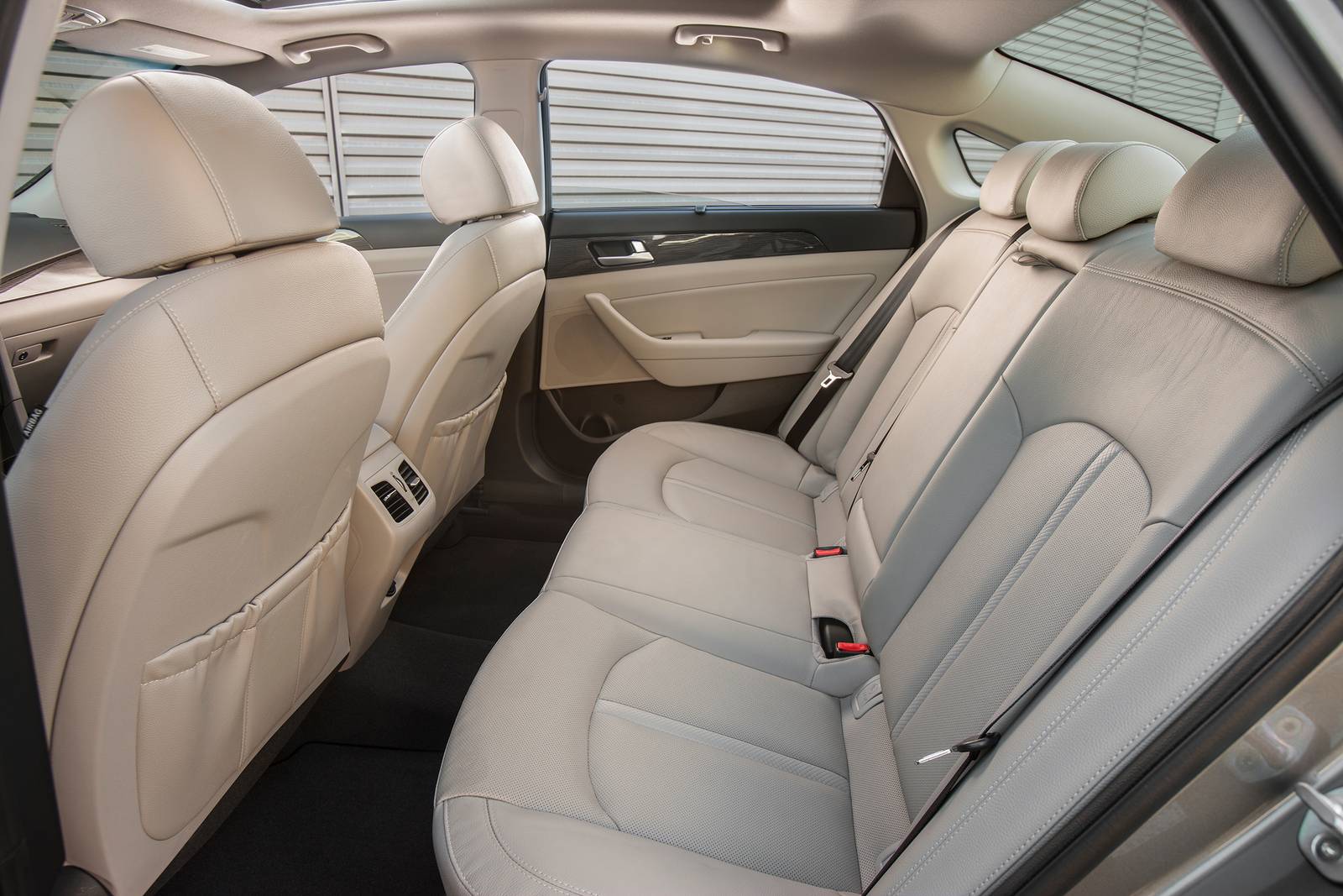 2018 Hyundai Sonata interior RI