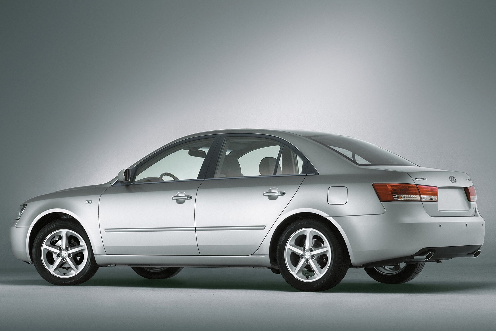 2007 Hyundai Sonata exterior F