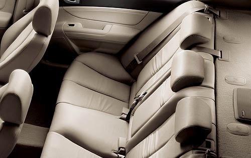 2008 Hyundai Sonata front safety RI