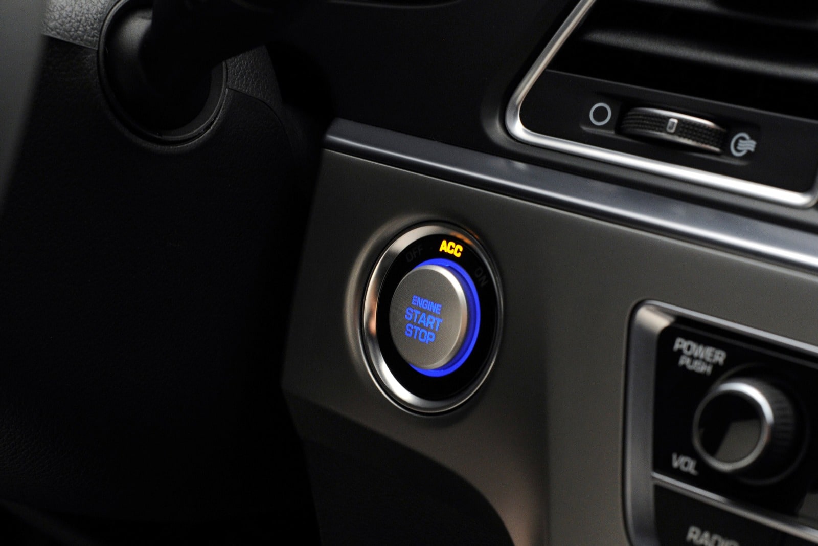 2015 Hyundai Sonata interior DETAIL