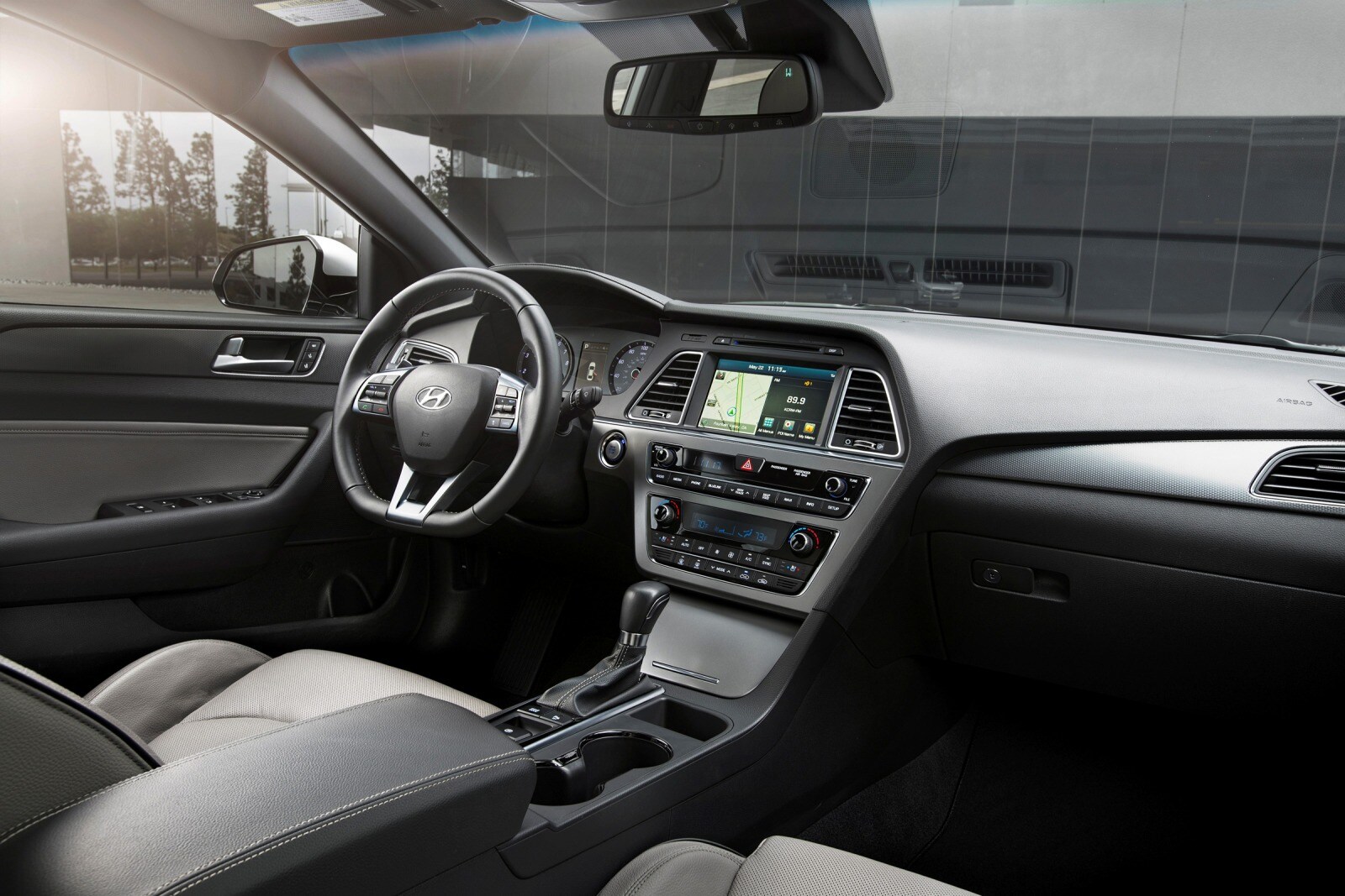 2017 Hyundai Sonata interior I