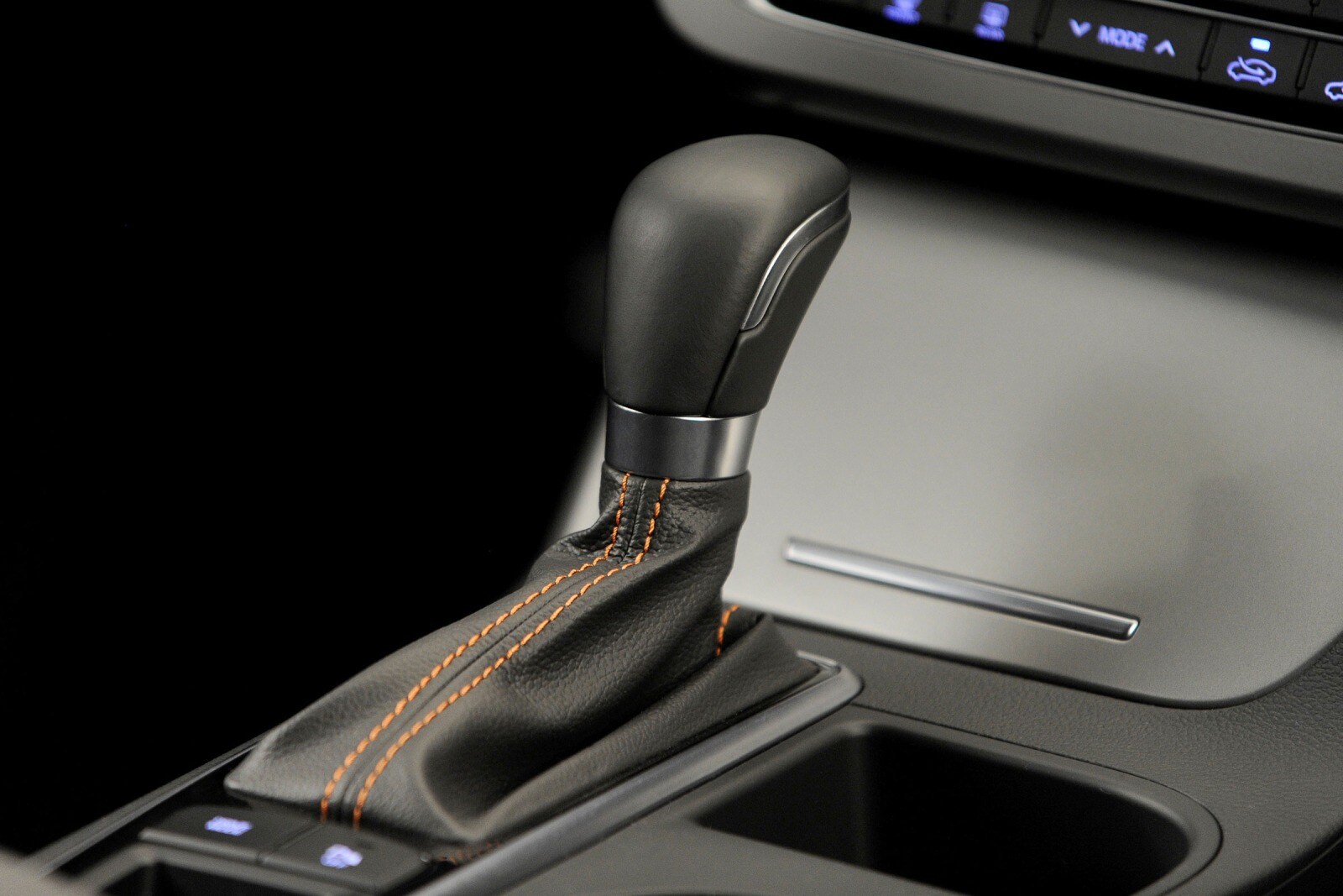 2017 Hyundai Sonata interior SHF