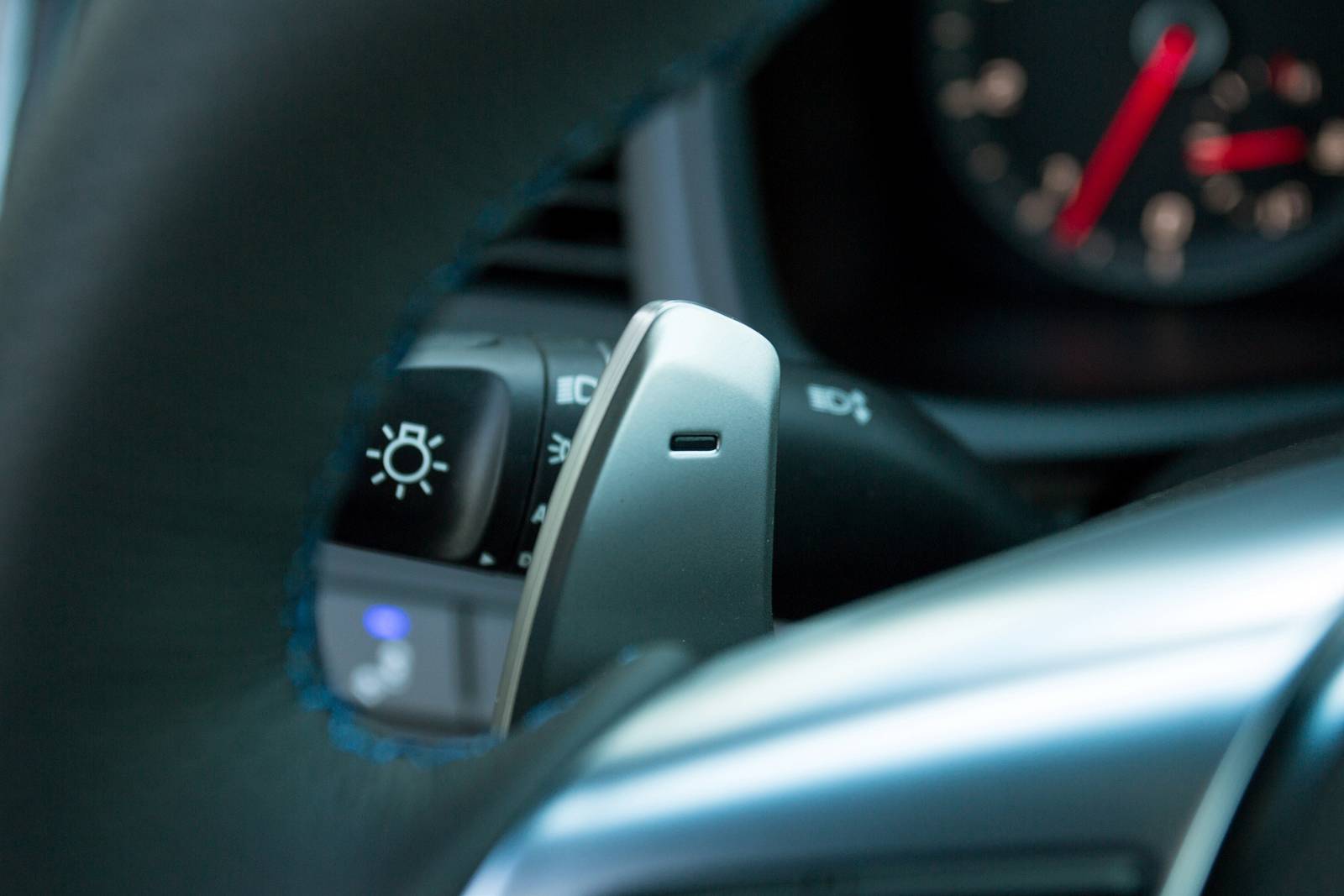 2018 Hyundai Sonata front safety DETAIL