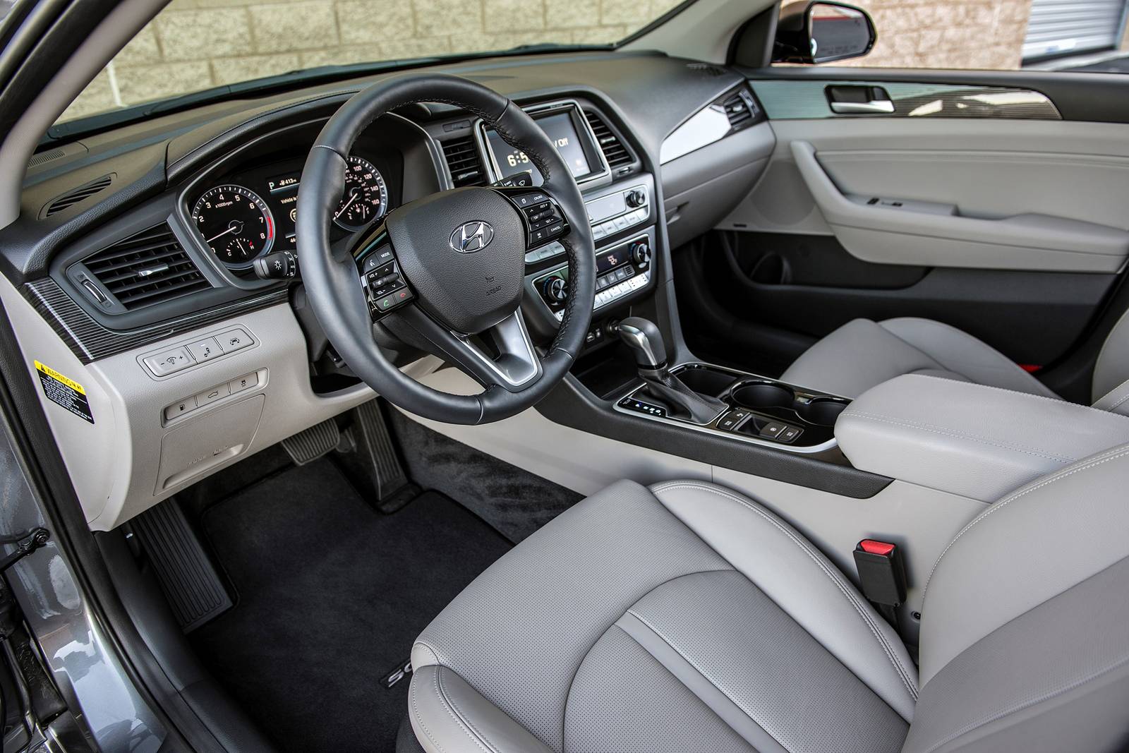 2018 Hyundai Sonata interior I